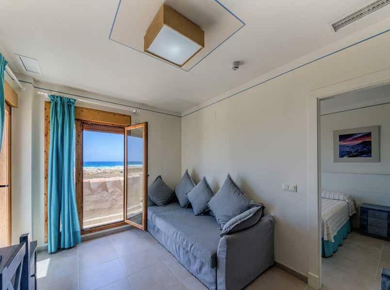 Hotel Colores De Zahara 2*