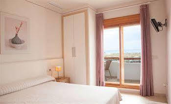 Hotel Colores De Zahara 2*